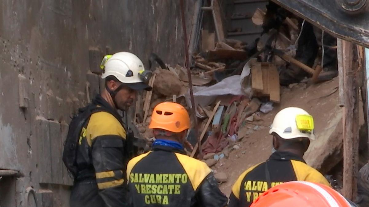 Tres muertos y dos heridos por el derrumbe de un edificio en Cuba ...
