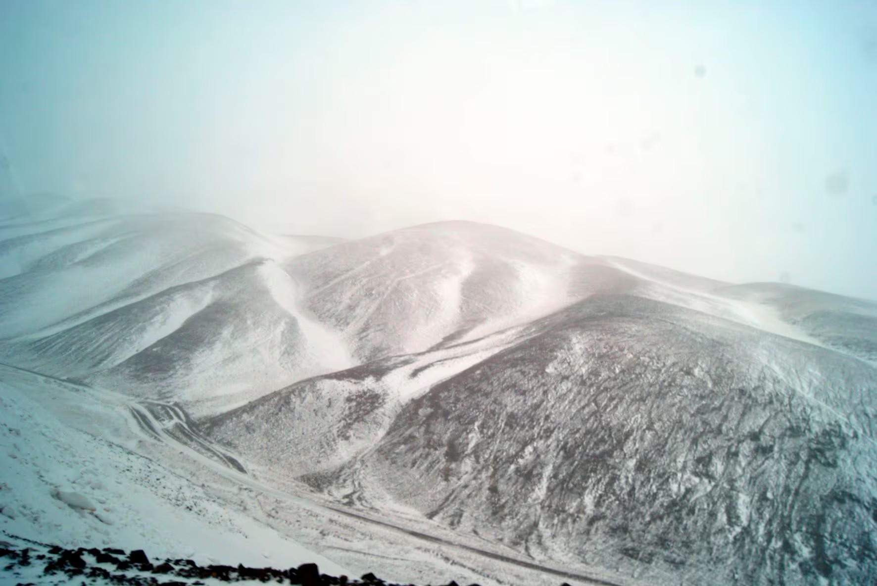 Alerta amarilla por fuertes vientos y nevadas para La Rioja y ...