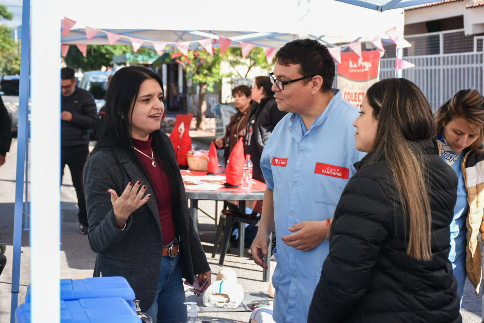 Salud realizó un operativo integral en el barrio Jardín Residencial y reforzó la atención primaria - Medios Provincia