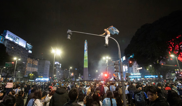 Buenos Aires: dos personas murieron durante la final del Mundial entre Argentina y España - Medios Provincia